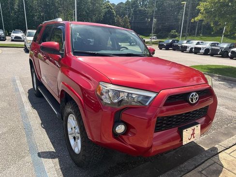 Used 2016 Toyota 4Runner SR5 AWD/4WD image 4