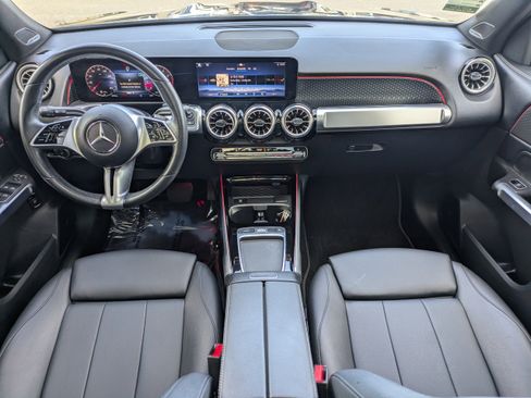 Certified 2024 Mercedes-Benz GLB 250 4MATIC image 2