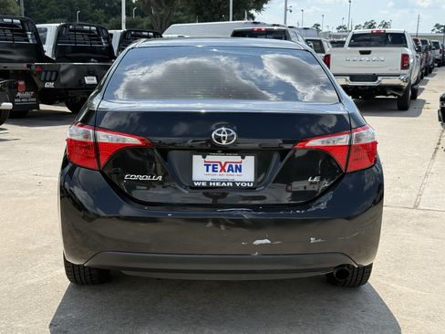 Used 2016 Toyota Corolla LE FWD image 6