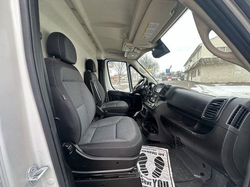 Used 2023 RAM ProMaster 2500 w/ Convenience Group image 21