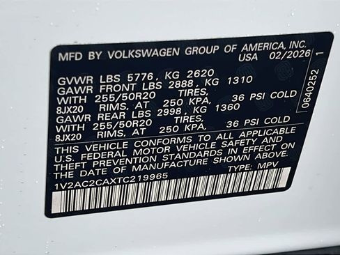 New 2026 Volkswagen Atlas Cross Sport SEL R-Line AWD/4WD image 30