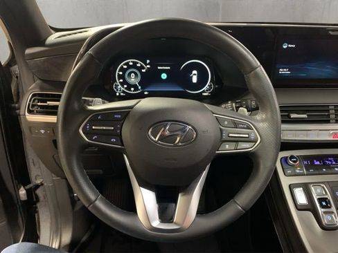 Used 2022 Hyundai Palisade Calligraphy image 11