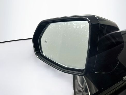 Used 2019 Cadillac XT4 Sport FWD image 16