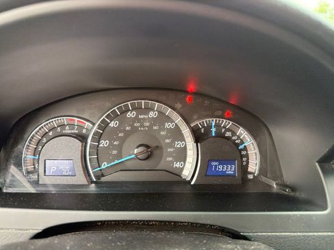 Used 2014 Toyota Camry SE FWD image 15