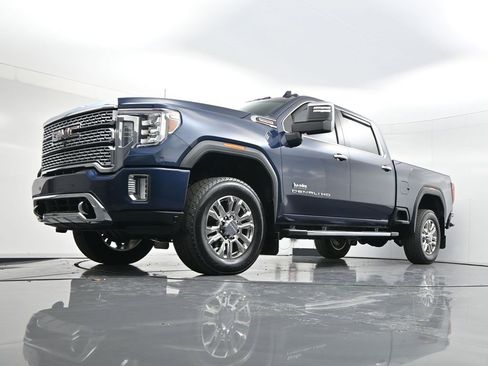 Used 2022 GMC Sierra 3500 Denali w/ Denali Ultimate Package image 51