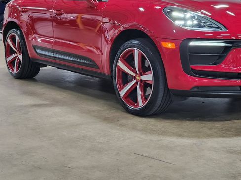 Used 2023 Porsche Macan AWD/4WD image 18
