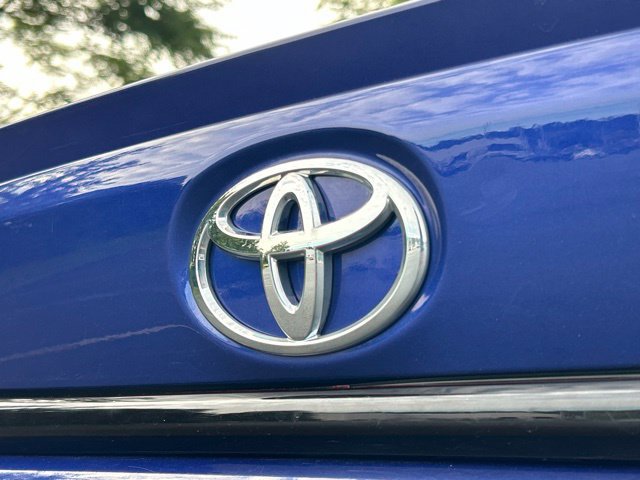 Used 2021 Toyota Corolla SE w/ SE Premium Package FWD image 14