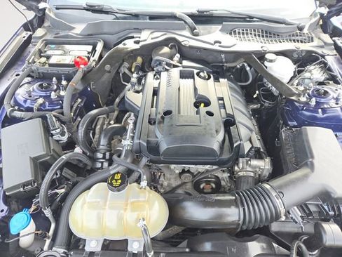 Used 2020 Ford Mustang Premium image 30