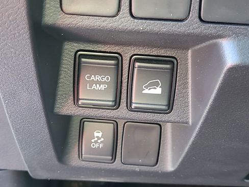 Used 2023 Nissan Frontier S image 28