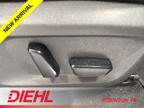 Used 2021 Nissan Rogue Platinum AWD/4WD image 11