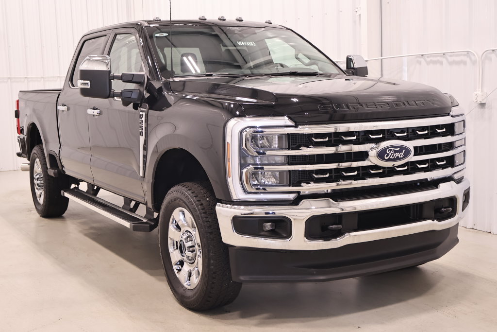 Certified 2026 Ford F250 Lariat w/ Chrome Package AWD/4WD image 4