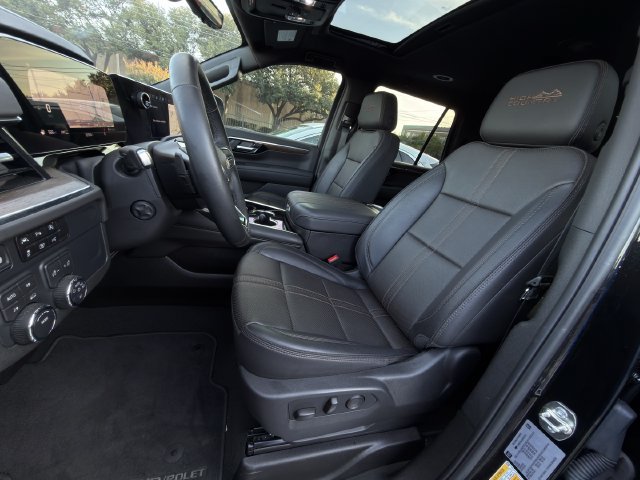 Certified 2025 Chevrolet Tahoe High Country AWD/4WD image 26