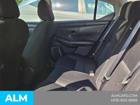 Used 2024 Nissan Sentra SV FWD image 4