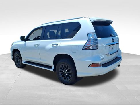 Used 2022 Lexus GX 460 Premium w/ Premium Package AWD/4WD image 25