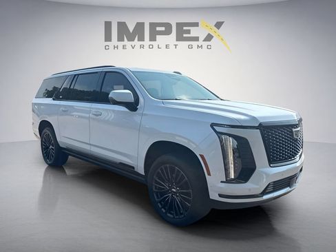 Used 2026 Cadillac Escalade ESV Platinum Sport w/ LPO, Floor Liner Package AWD/4WD image 7