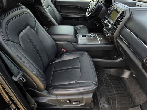 Used 2018 Ford Expedition Limited w/ Equipment Group 301A image 36