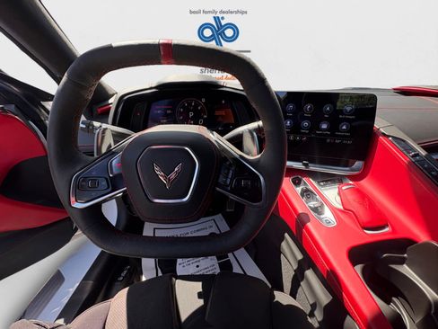 Used 2022 Chevrolet Corvette Stingray Premium Conv w/ Z51 Performance Package RWD image 14