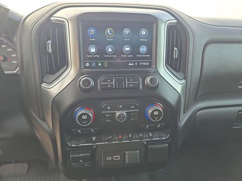 Used 2023 Chevrolet Silverado 2500 LT AWD/4WD image 19