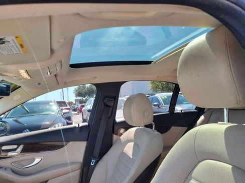 Used 2020 Mercedes-Benz C 300 4MATIC Sedan image 14