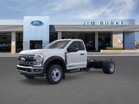 New 2026 Ford F550 2WD Regular Cab Super Duty image 1