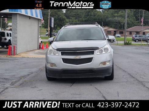 Used 2011 Chevrolet Traverse LT w/ LPO, 'HIT The Road' Package FWD image 2