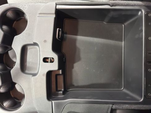 New 2024 RAM 2500 Big Horn w/ Night Edition image 32