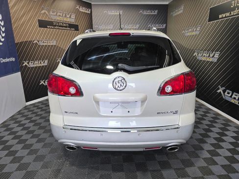 Used 2012 Buick Enclave Premium image 12