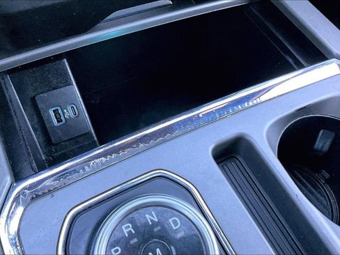 Certified 2021 Ford Expedition XLT image 22