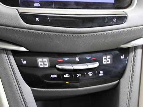 Certified 2024 Cadillac XT5 Premium Luxury AWD/4WD image 21