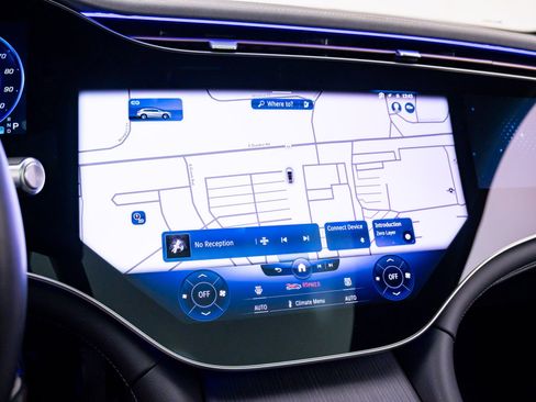 Certified 2023 Mercedes-Benz EQS 580 4MATIC SUV image 29