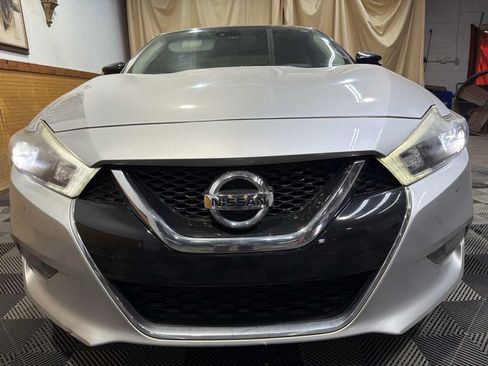 Used 2018 Nissan Maxima Platinum FWD image 3