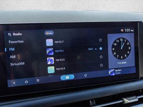 Certified 2025 Hyundai Santa Cruz SEL image 17