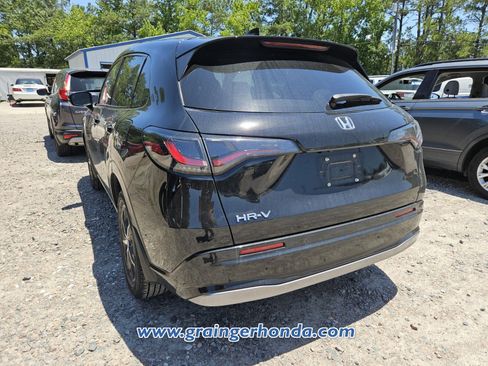 Certified 2025 Honda HR-V EX-L image 8