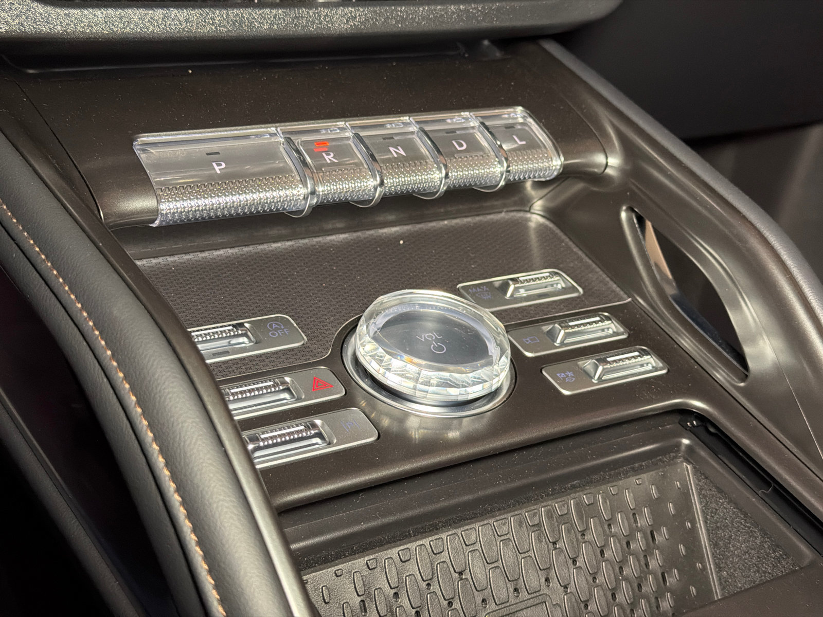 New 2026 Lincoln Nautilus Premier AWD/4WD image 28
