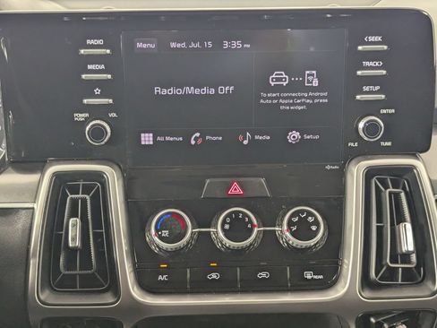 Used 2023 Kia Sorento LX FWD image 17