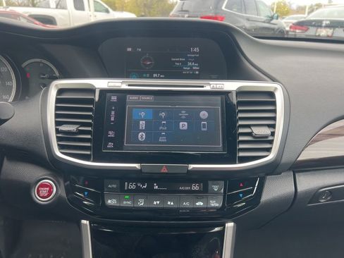 Used 2017 Honda Accord EX-L image 5