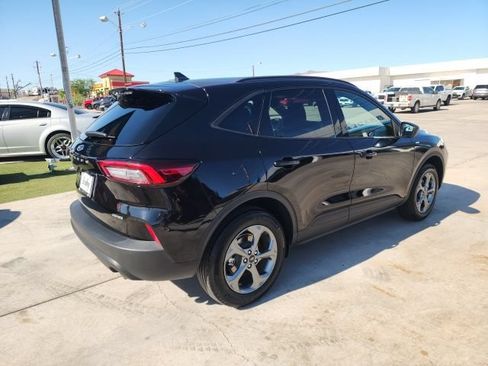 Used 2025 Ford Escape ST-Line AWD/4WD image 4