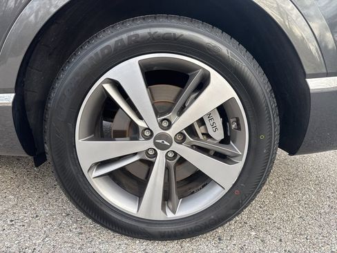 Used 2023 Genesis GV80 3.5T image 11