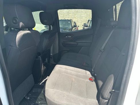 Used 2023 Chevrolet Colorado LT w/ LT Convenience Package AWD/4WD image 30