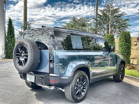 Used 2026 Land Rover Defender 110 S AWD/4WD image 5