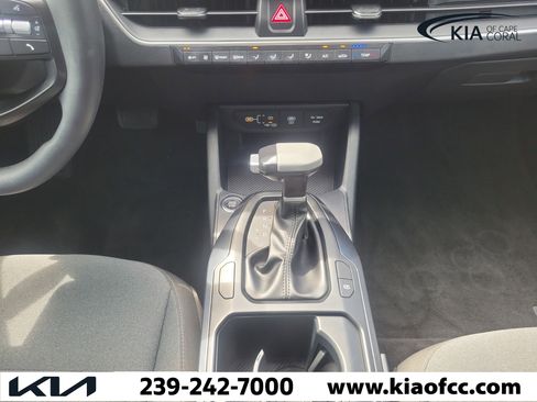 Certified 2025 Kia K4 FWD image 16