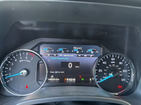 Used 2019 Ford Expedition Max Limited RWD image 7