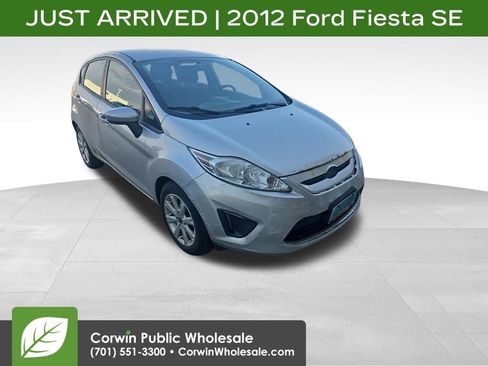 Used 2012 Ford Fiesta SE FWD image 1
