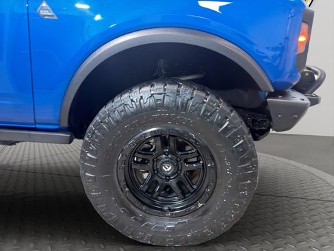 Used 2021 Ford Bronco Black Diamond AWD/4WD image 22