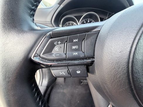 Used 2025 MAZDA CX-5 AWD 2.5 S w/ Preferred Package image 15