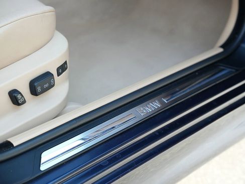 Used 1999 BMW 540i Sedan image 36