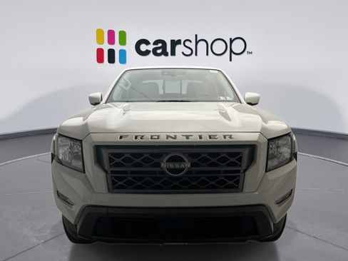Used 2023 Nissan Frontier SV w/ SV Convenience Package AWD/4WD image 8