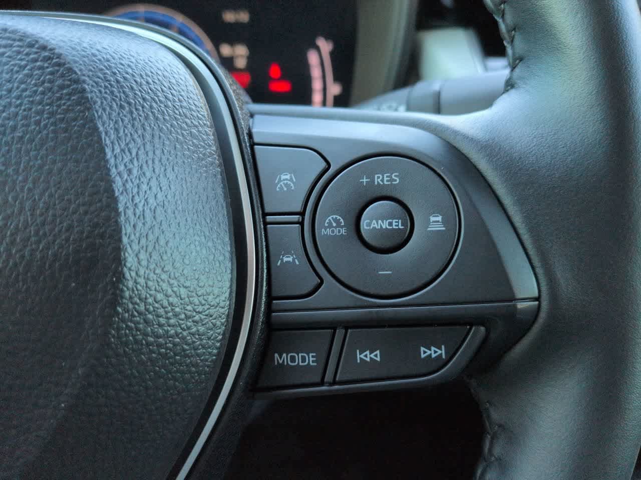 Certified 2026 Toyota Corolla SE FWD image 23