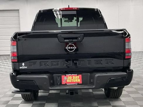 New 2026 Nissan Frontier SV w/ All-Weather Content Package AWD/4WD image 4