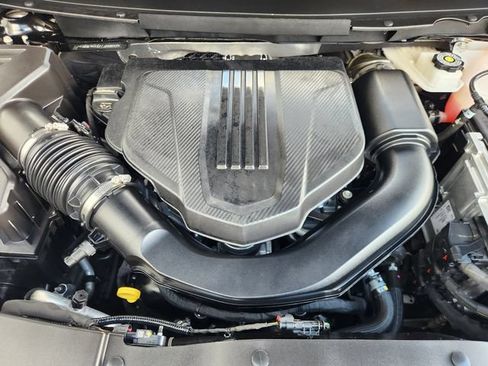 Used 2026 Chevrolet Traverse High Country w/ LPO, Floor Liner Package FWD image 35
